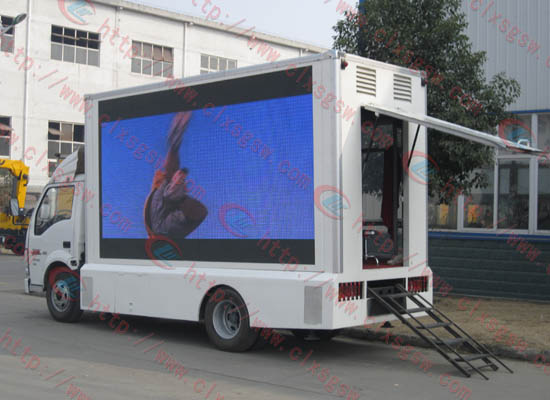 東風(fēng)小卡led廣告宣傳車